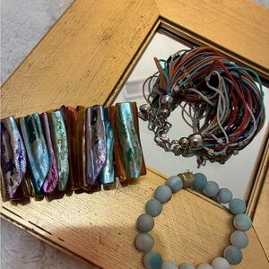 Multicolor Shell Bracelet Set of 3